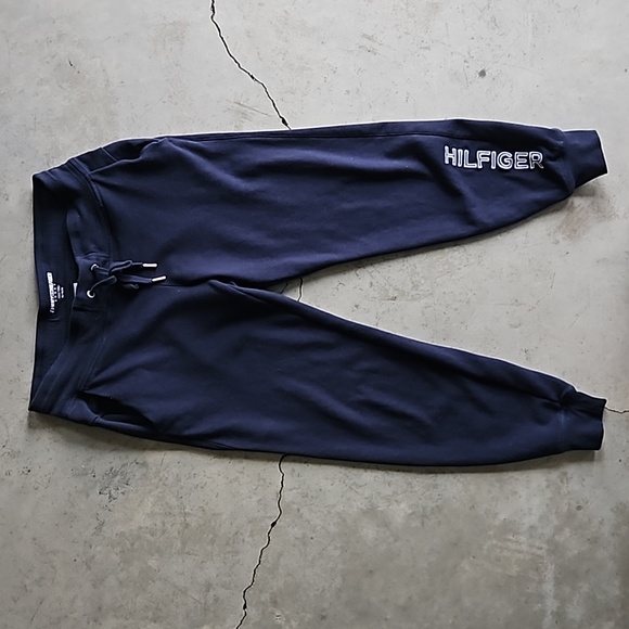 Tommy Hilfiger Pants - Tommy Hilfiger navy blue joggers sweatpants embroidered "Hilfiger" medium